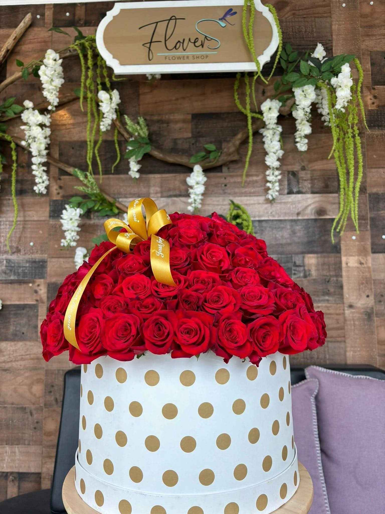 Cofre de 150 Rosas - FLOVERS