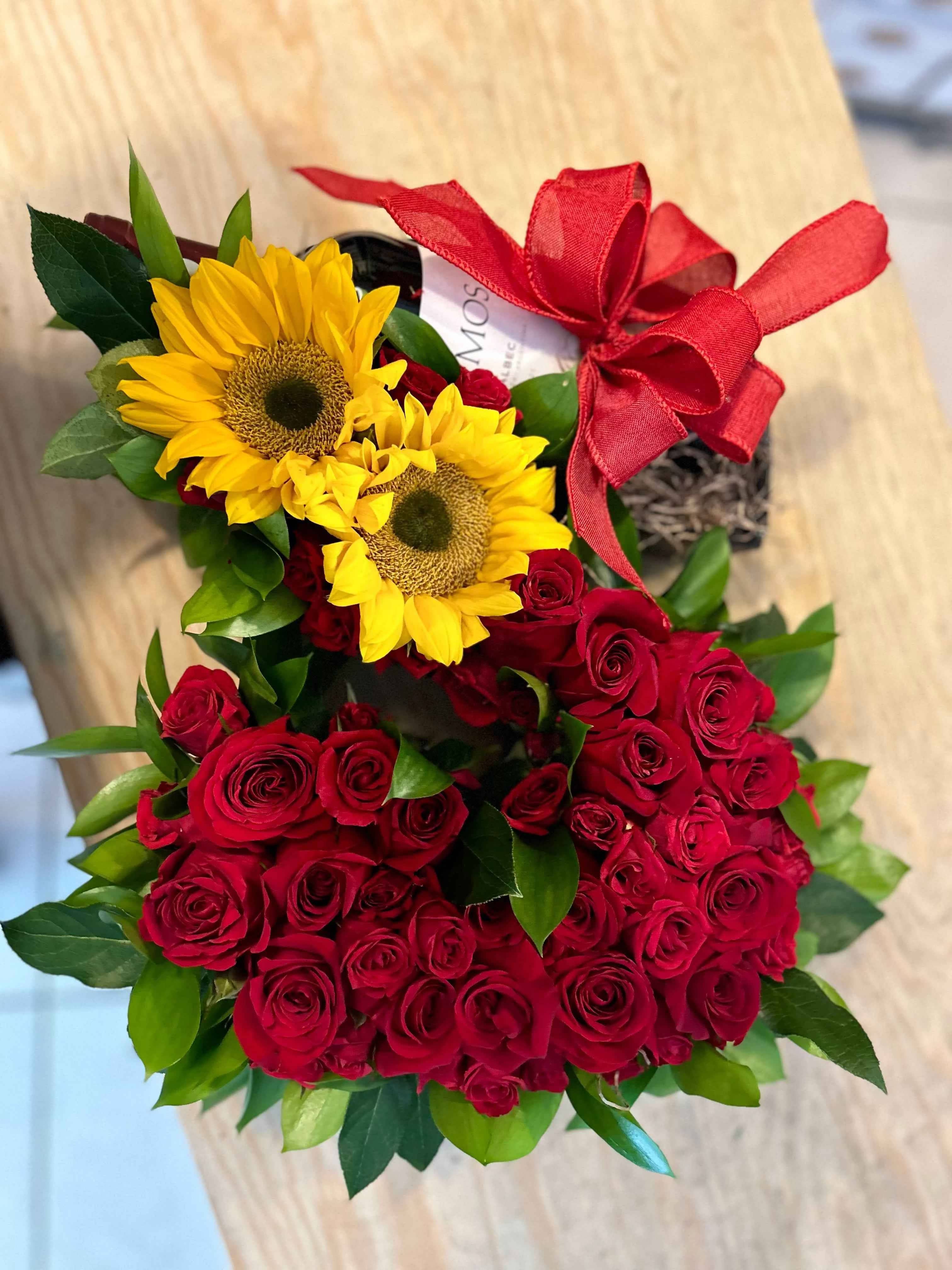 Arreglo Floral Personalizado en Letras - FLOVERS