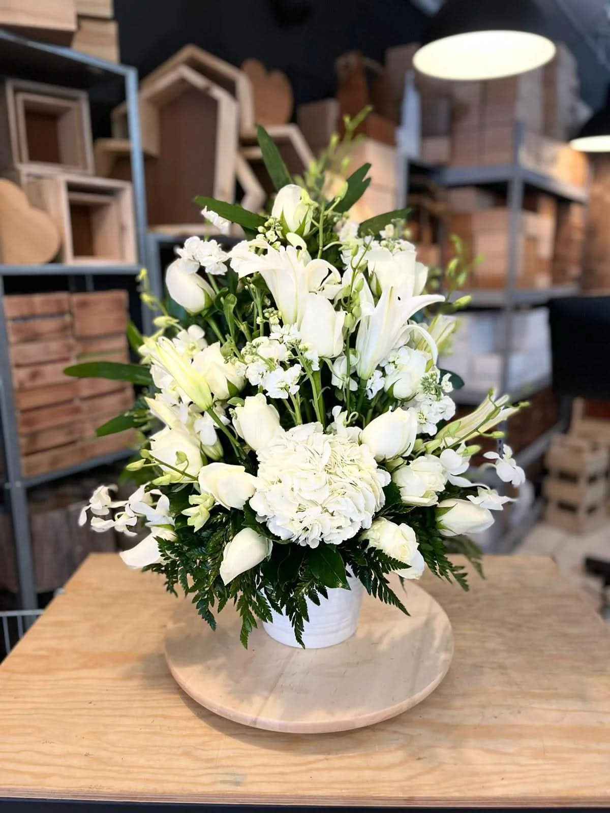 Arreglo Funeral Tributo - FLOVERS