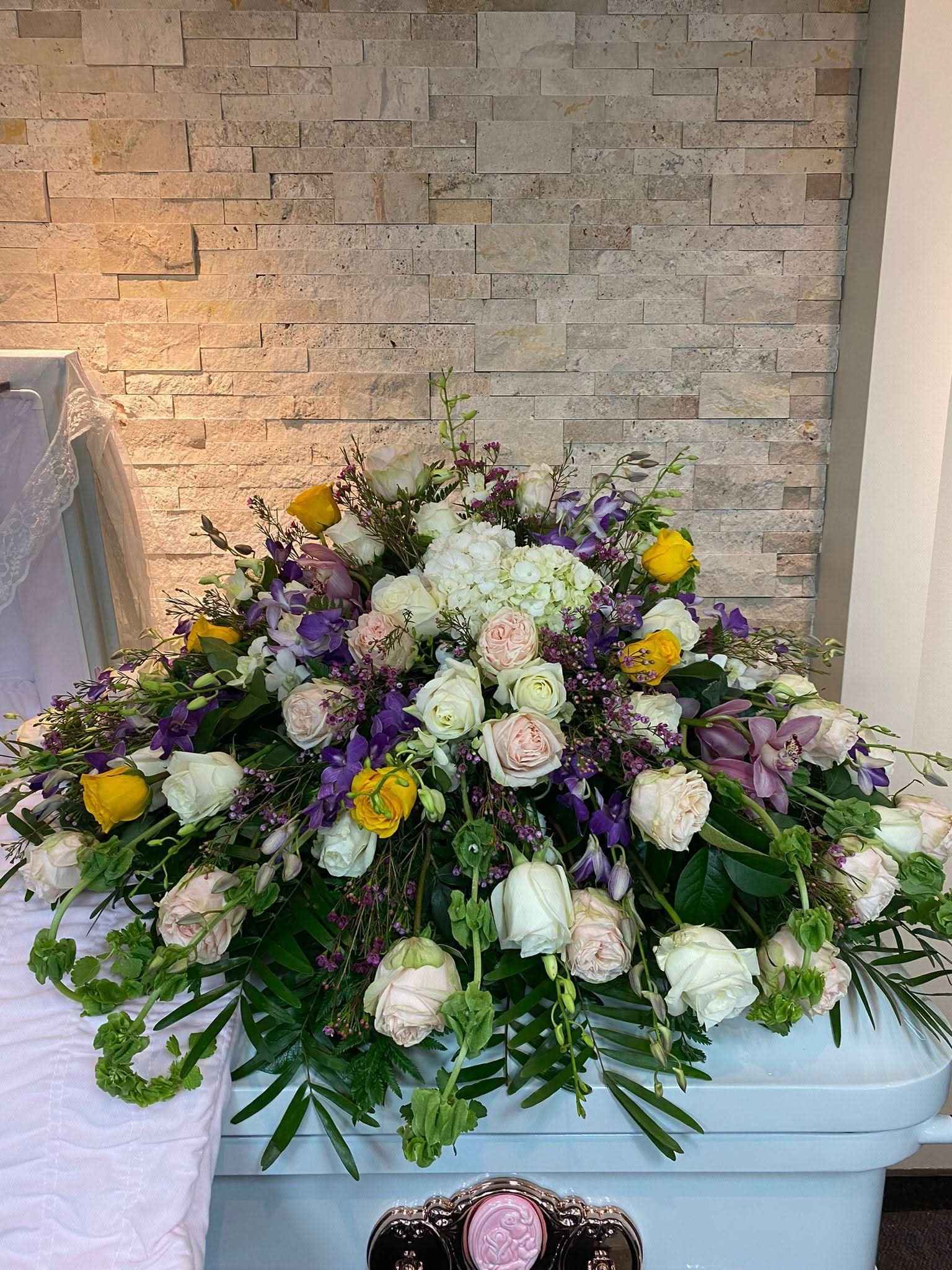 Casket Sweet Violet - FLOVERS